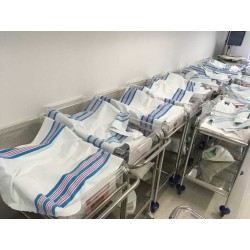 Manta de hospital para bebe conocida en el mundo entero