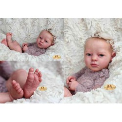ELIZABETH AWAKE TWIN BY REALBORN®